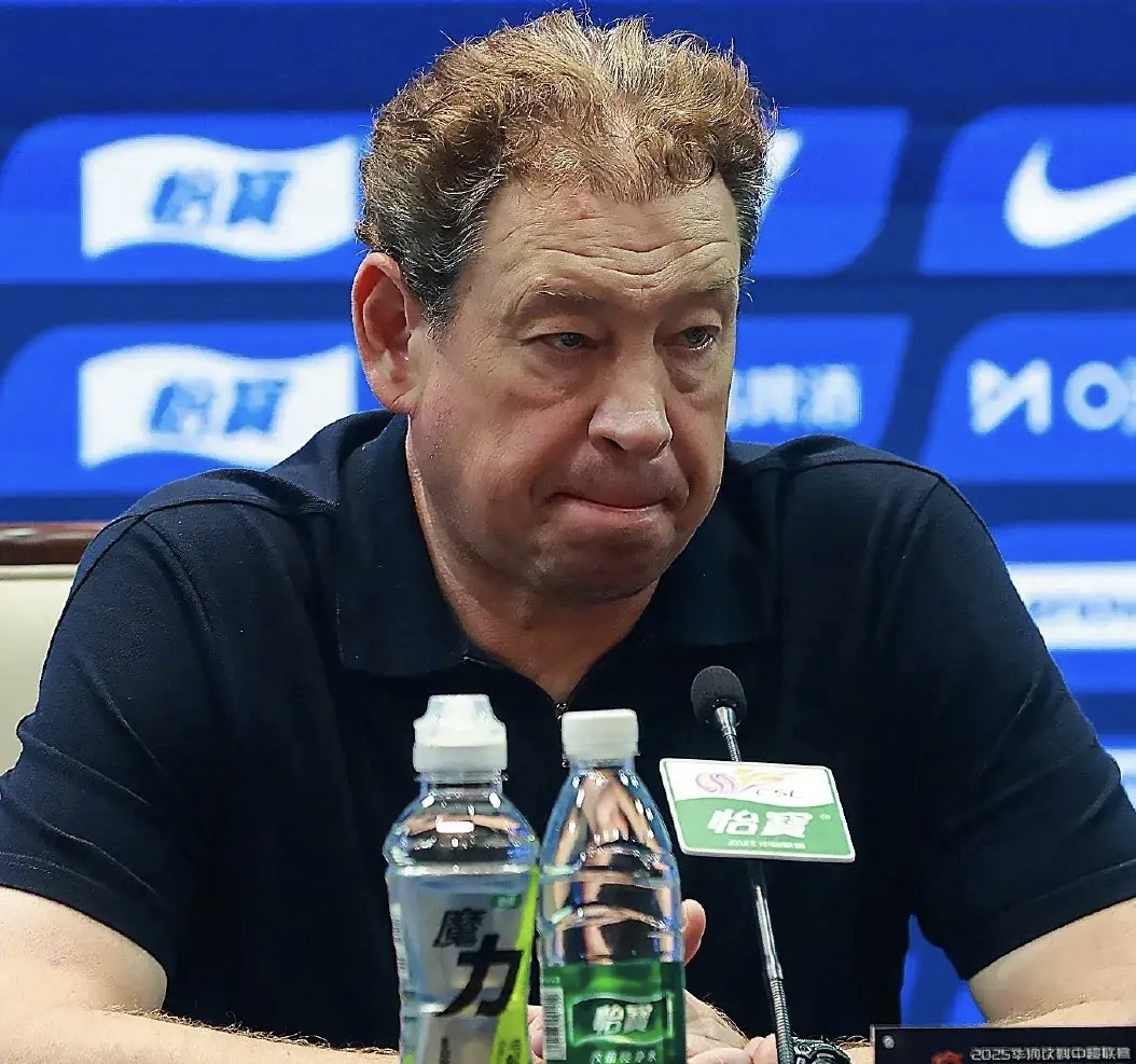 爱游戏-关于西甲国际比赛日再迎强敌,上海申花再遭质疑,主帅态度:气氛紧张,训练强度明显提升的信息