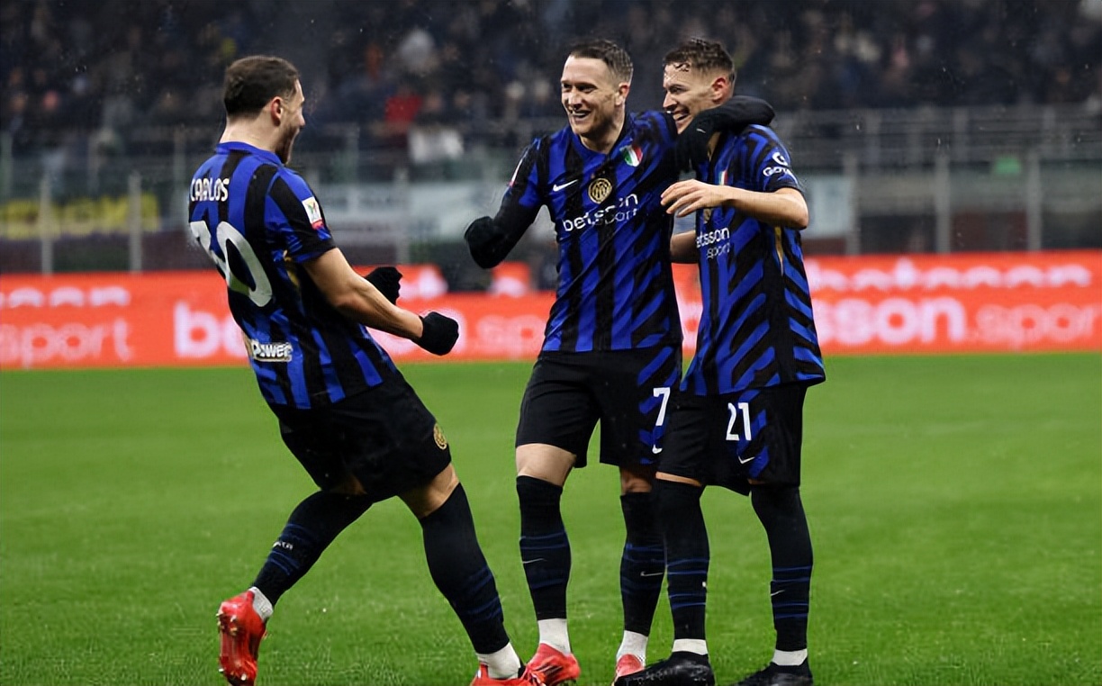 爱游戏官方网站-社区盾倒计时，国际米兰集结日内部沟通，细节引发关注，目标明确，临场指挥获称赞的简单介绍